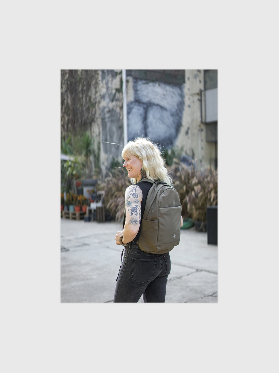 City Round Backpack - Green Clay